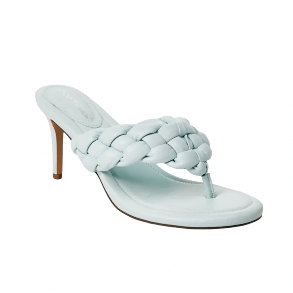 JustFab elegant light