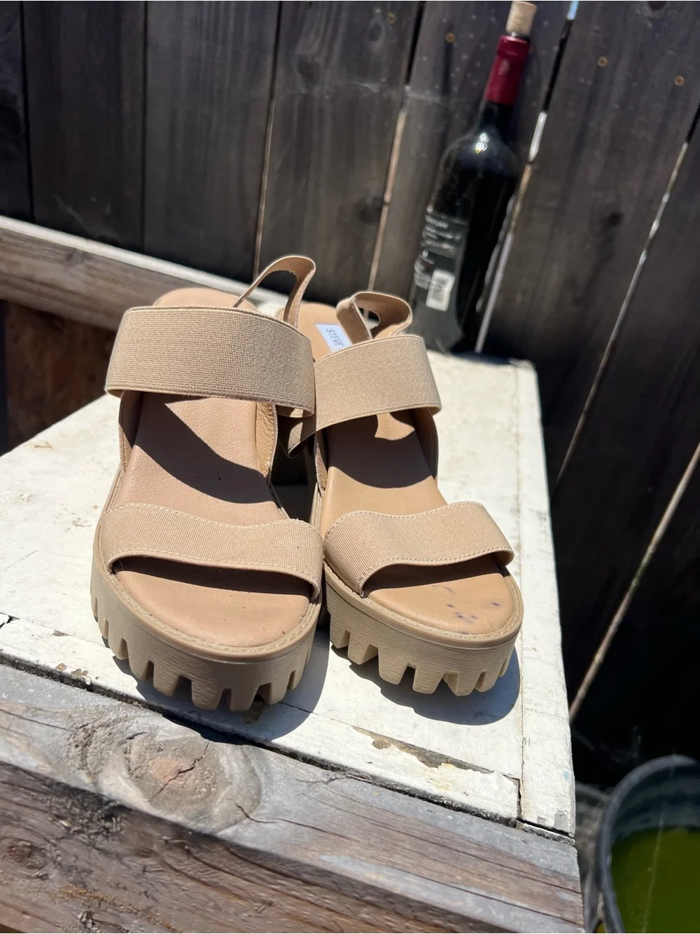 Steve Madden heel slide