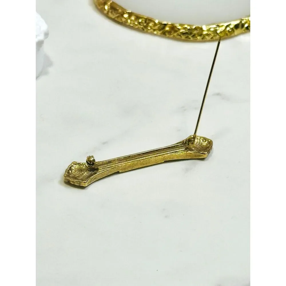 N/A vintage brooch