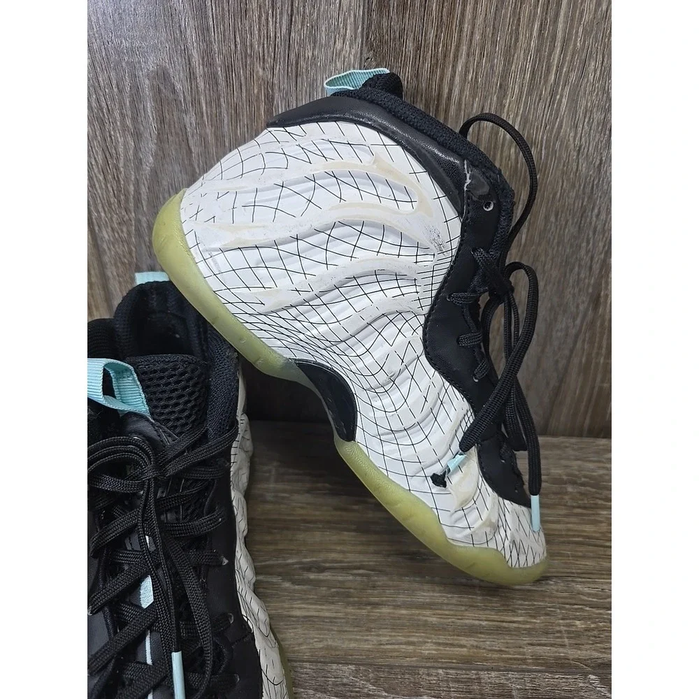 Nike‎ Little Posite One Foamposite warped Grid GS CW1596-005 4.5y