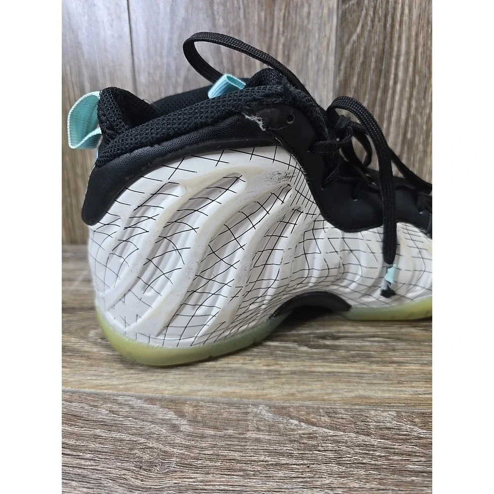 Nike‎ Little Posite One Foamposite warped Grid GS CW1596-005 4.5y