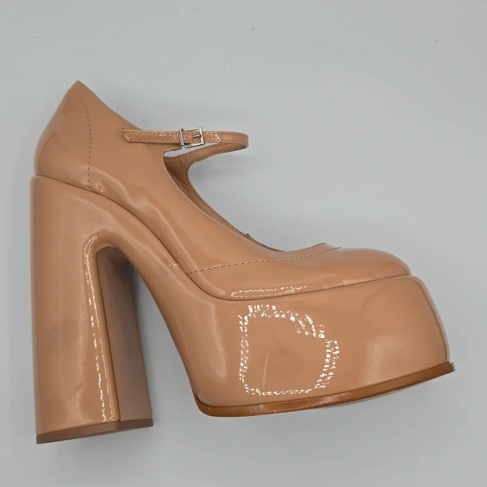 SCHUTZ toe buckled
