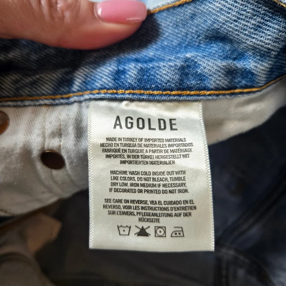 Agolde shorts message