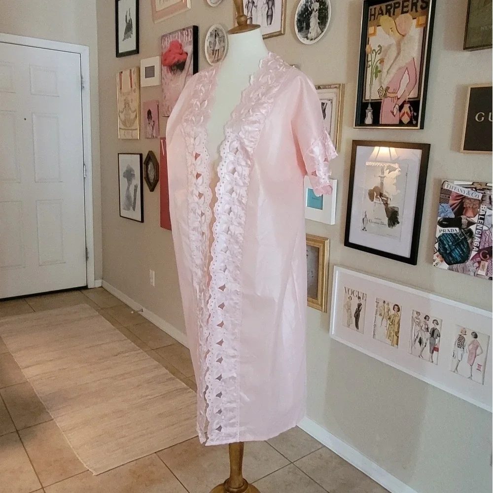 Vintage pale pink