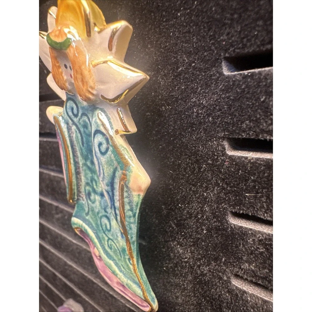Angel ceramic pin