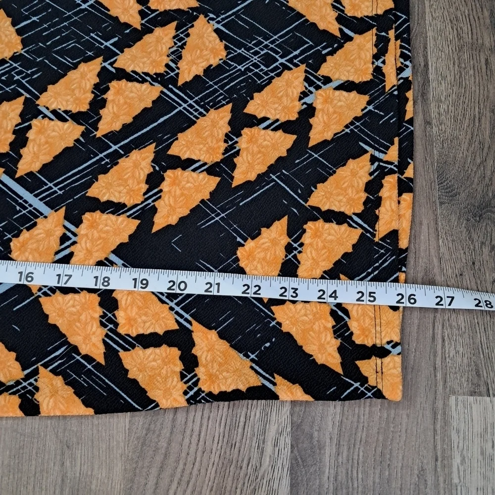 LuLaRoe Pencil Skirt Womens Size Large Yellow Geometric Floral Print