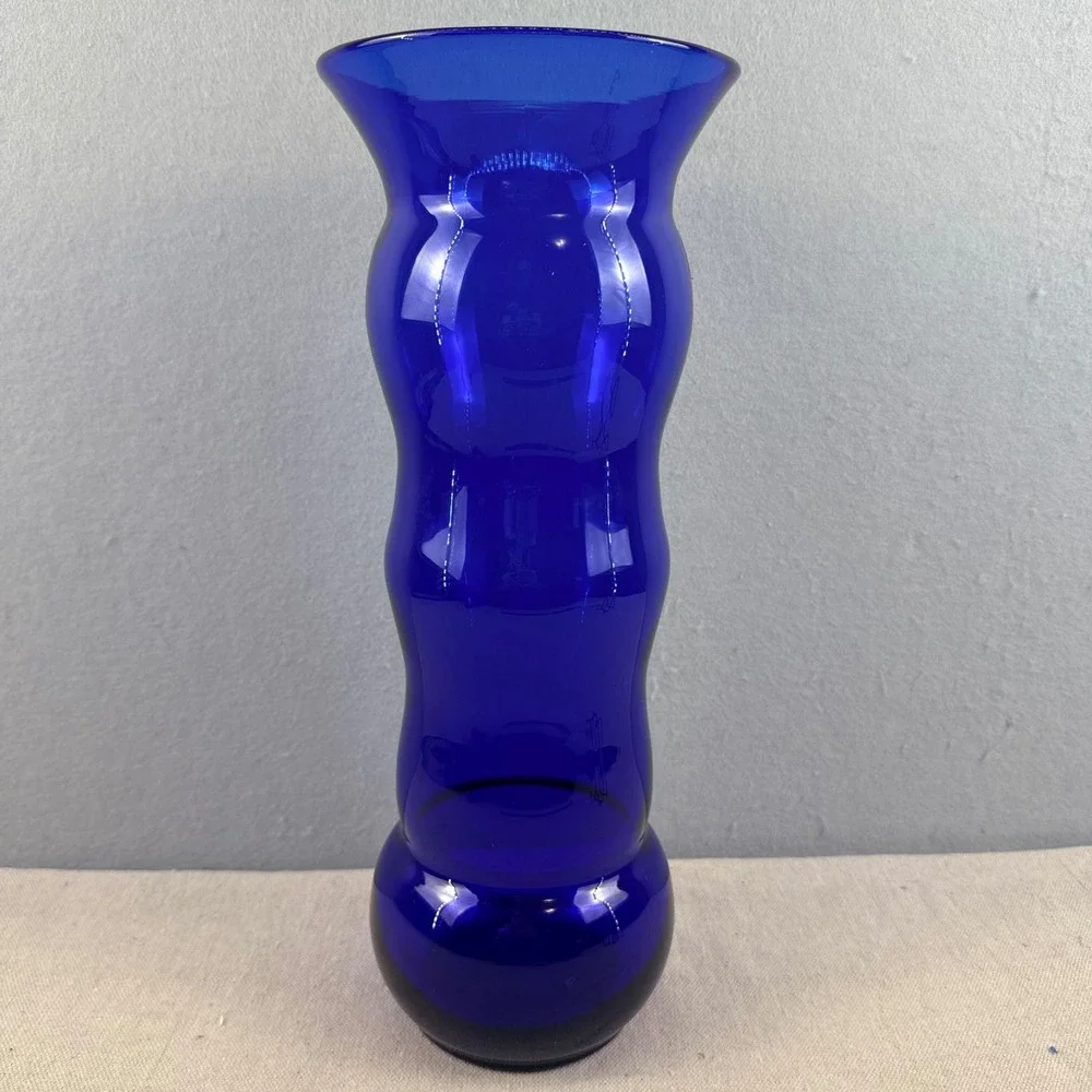 Blenko 9729‎ Cobalt Blue Ribbed Vase Matt Carter Label 15