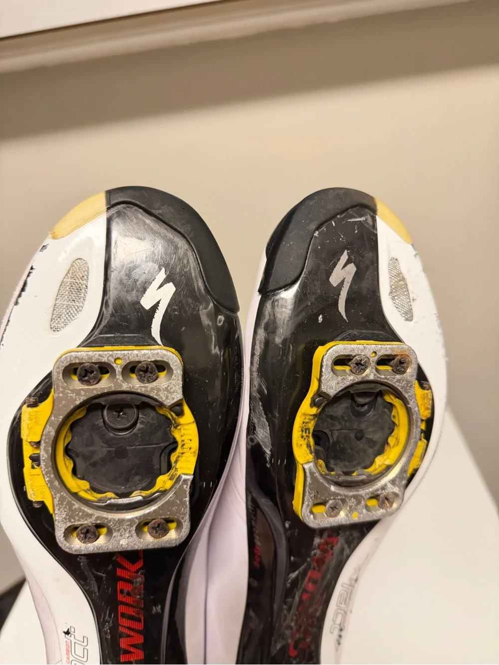 SPECIALIZED S-WORKS CARBON ROAD CYCLING SHOES Men’s EU 43 US 9.6 UK 8.6
