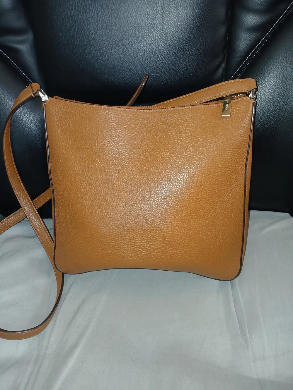 kate spade clean zipper elegant