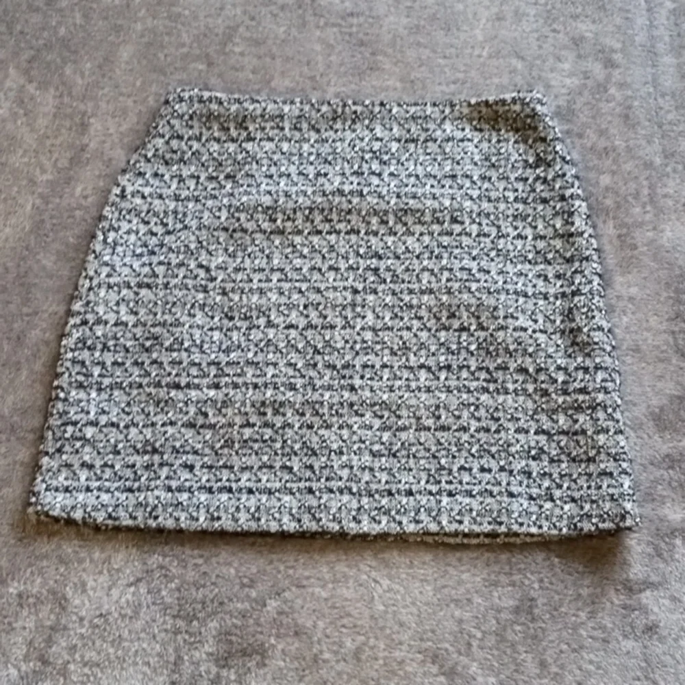 Lulu's Cute Credentials black tweed miniskirt