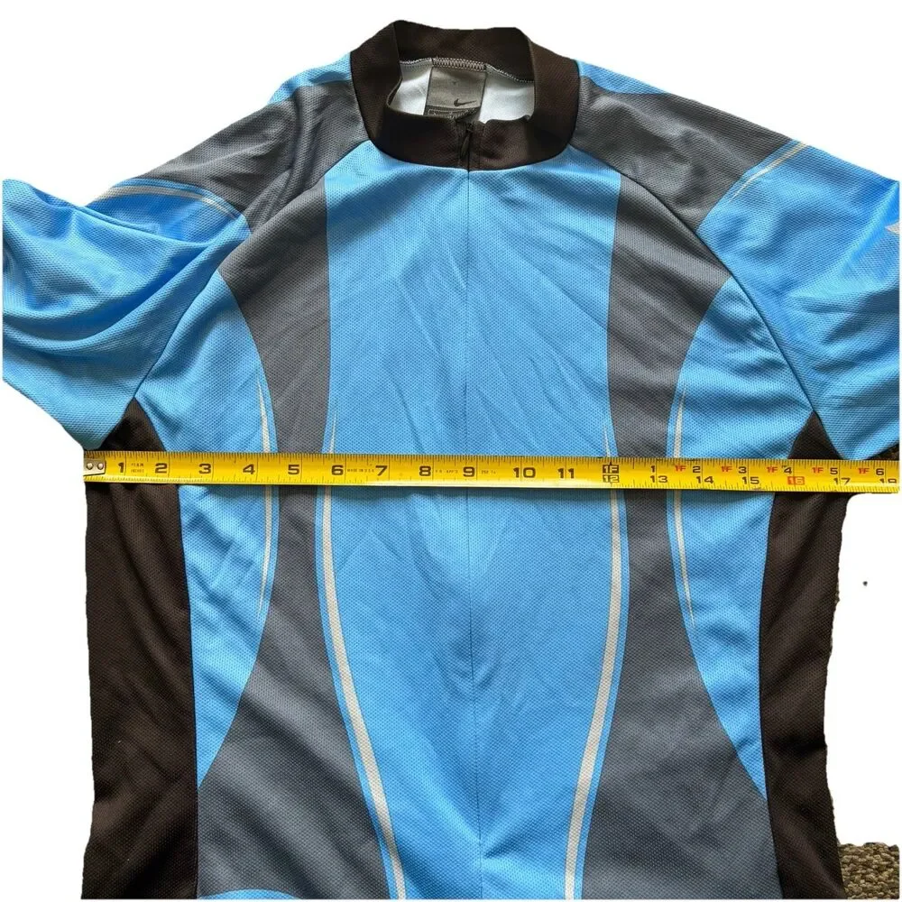 Nike neck 34 fit