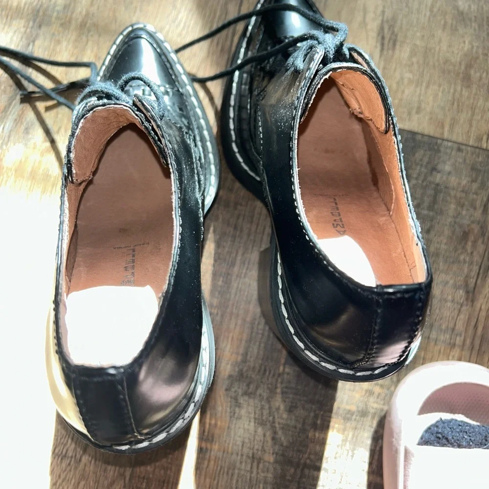 Jeffrey Campbell styling heels