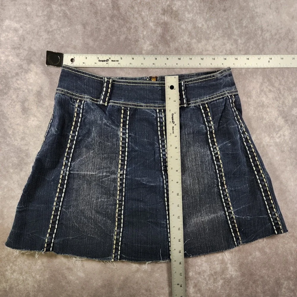 Ethyl Classic Denim Mini Skirt Size 8 Dark Wash Contrast Stitch Raw Hem Stretch