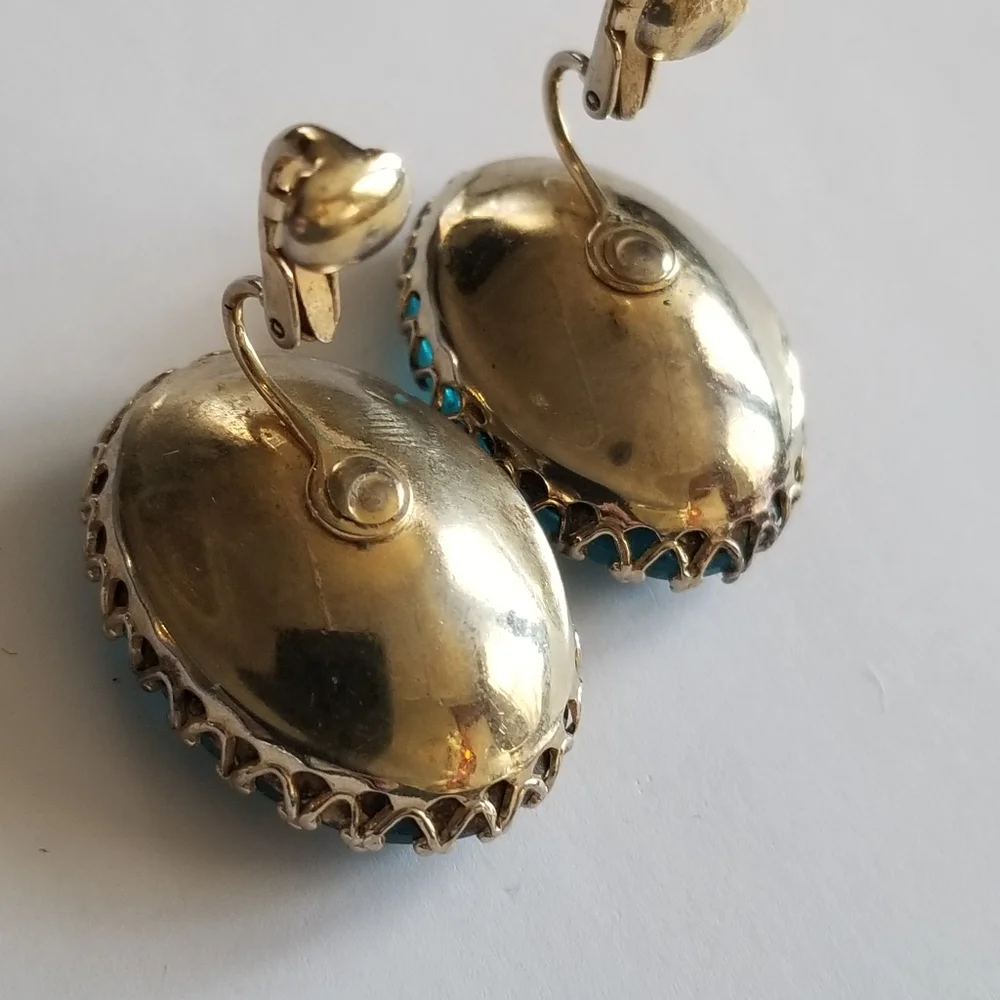 Vintage huge Coro clip earrings big aqua blue glass gems facted oval glam jewel