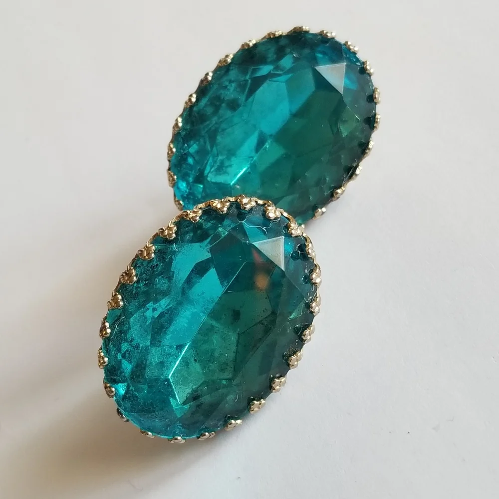 Vintage huge Coro clip earrings big aqua blue glass gems facted oval glam jewel