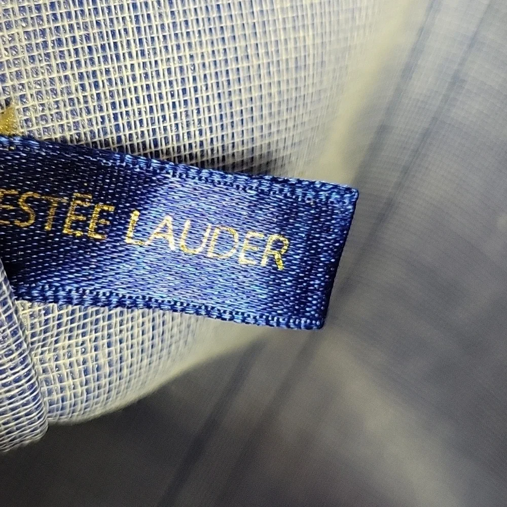 Estee Lauder Blue Purple Velcro Clousure 7