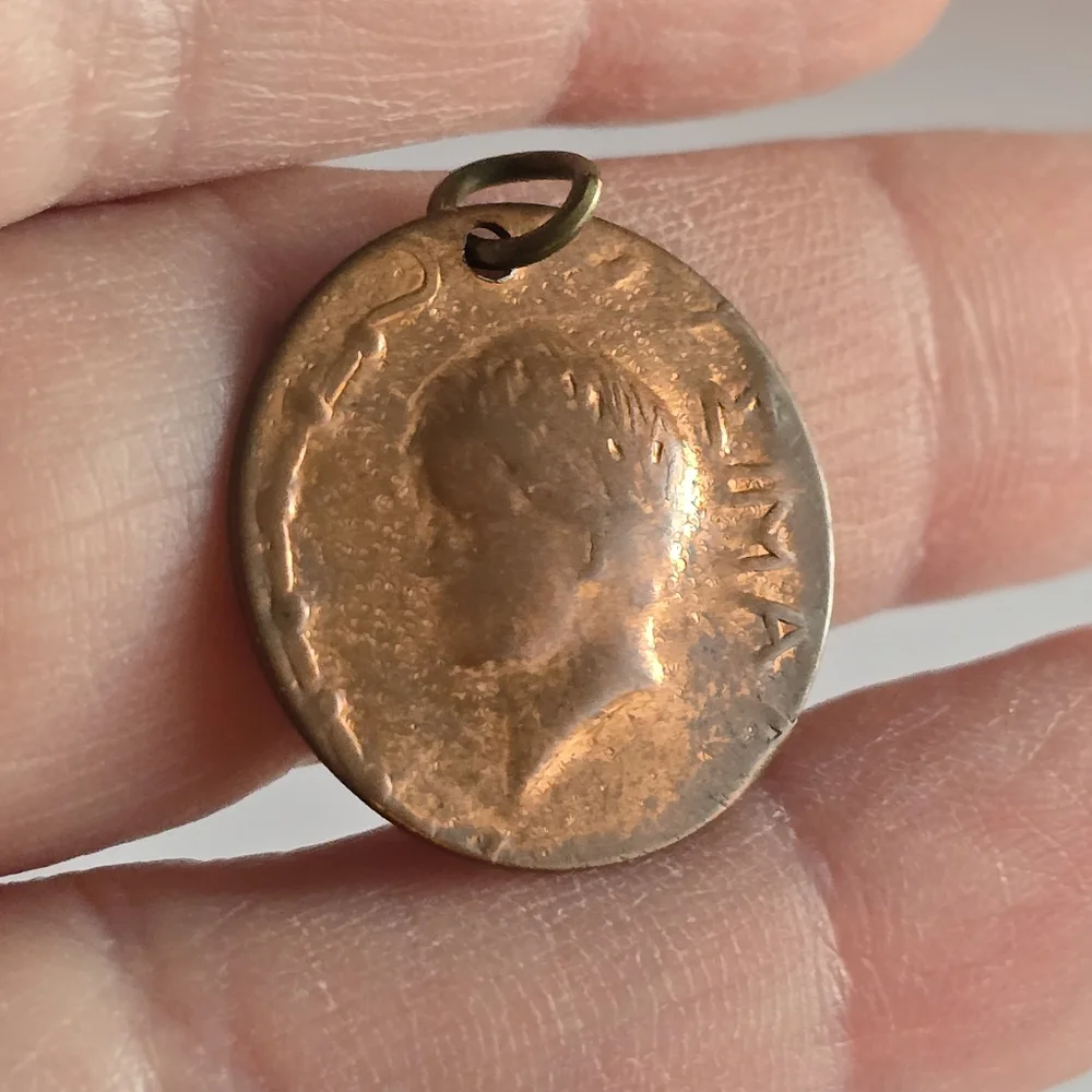 Vintage pendant copper tone numismatic charm jewelry faux coin