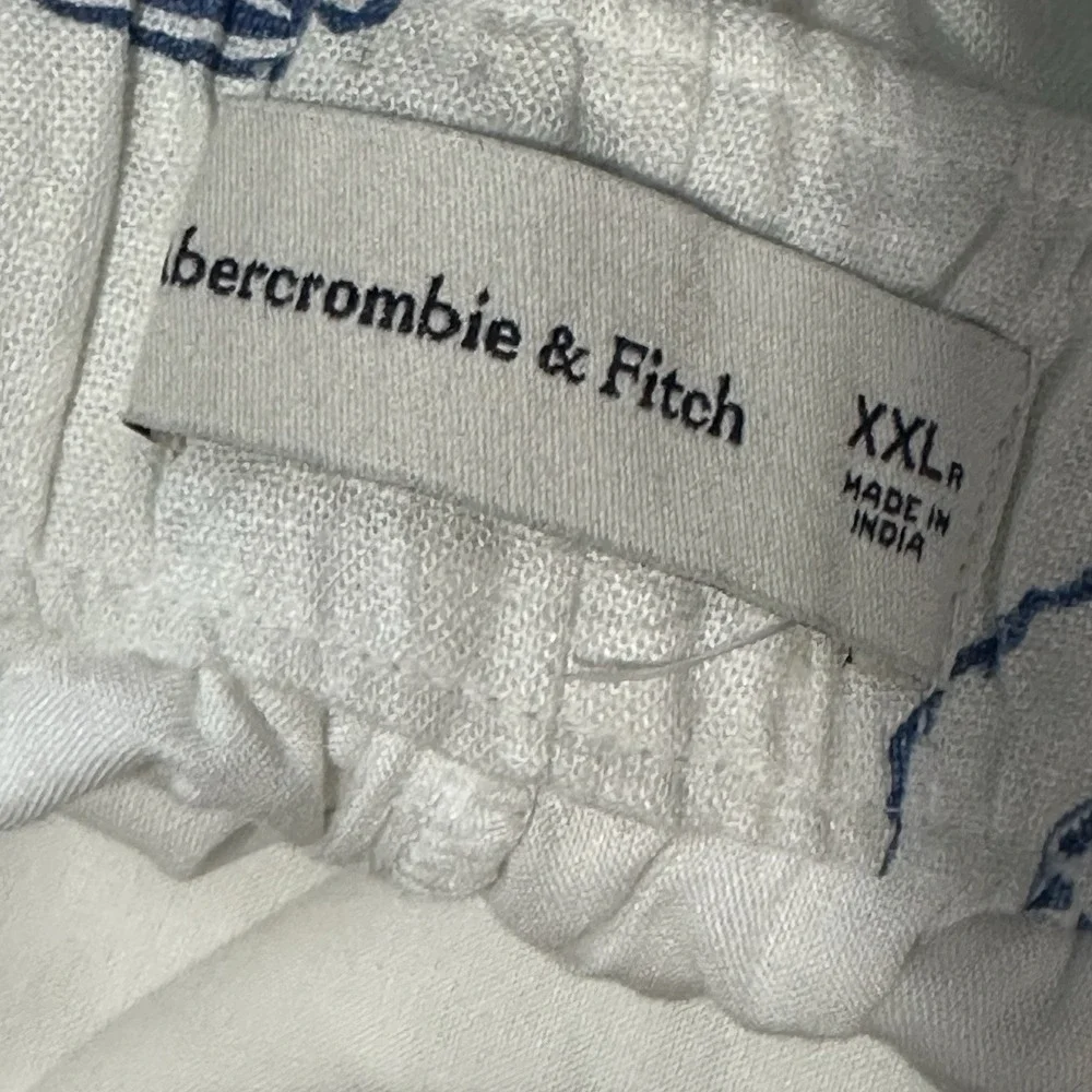 Abercrombie & Fitch Ultra High RIse Linen Blend Pull On Short Lobster XXL