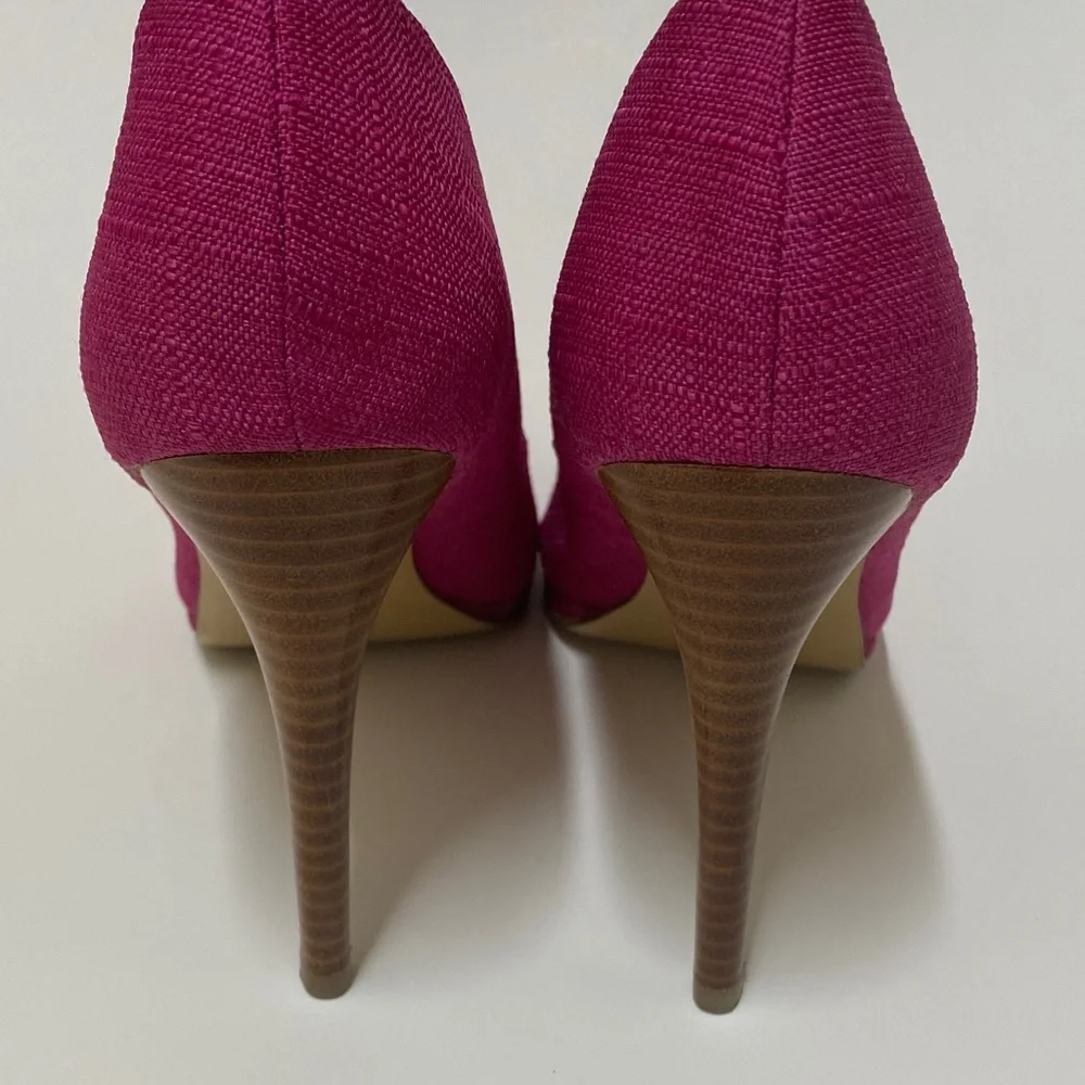 Charles by Charles David Hot pink Dopamine fabric Stiletto size 11M