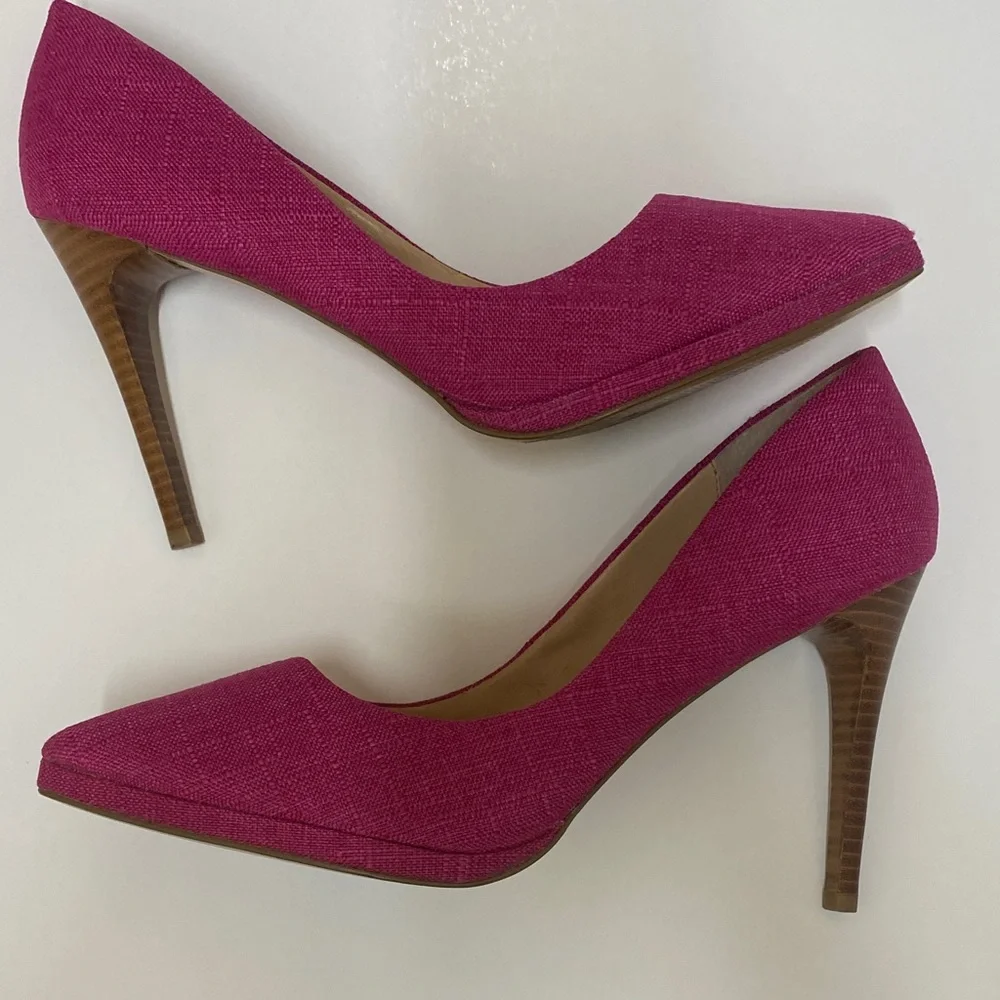 Charles by Charles David Hot pink Dopamine fabric Stiletto size 11M