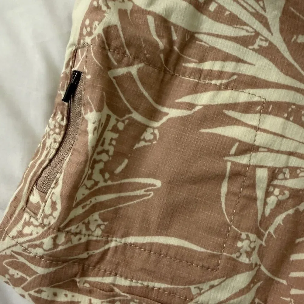 Vuori shorts womens