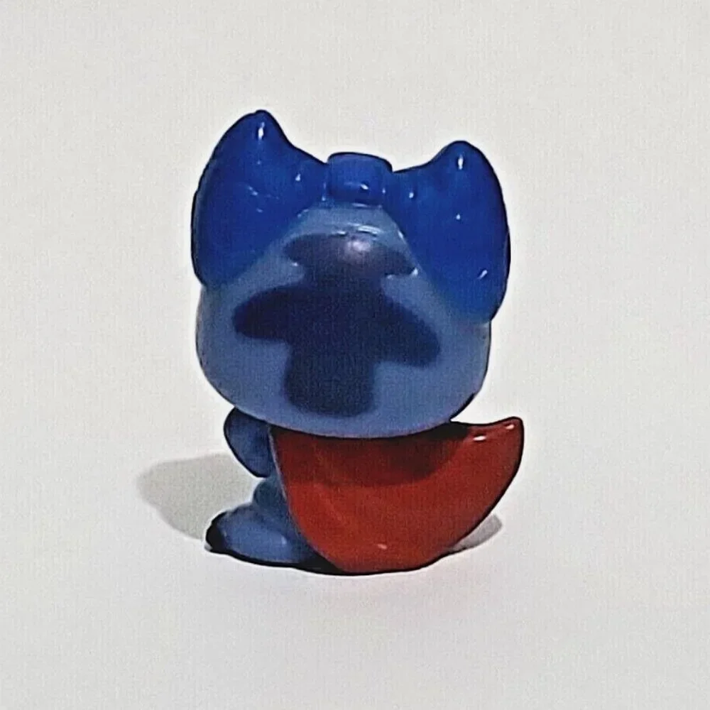 Disney exclusive stitch doorables