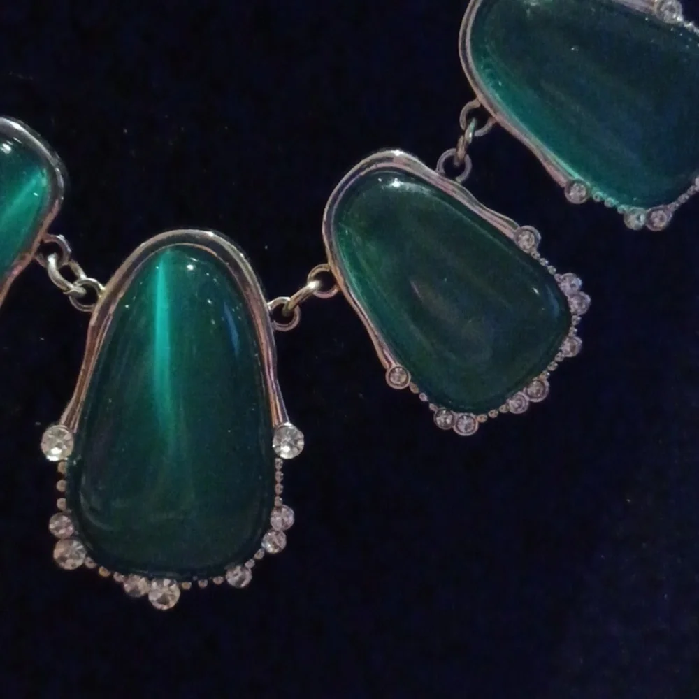 Emerald green octagon shape necklace