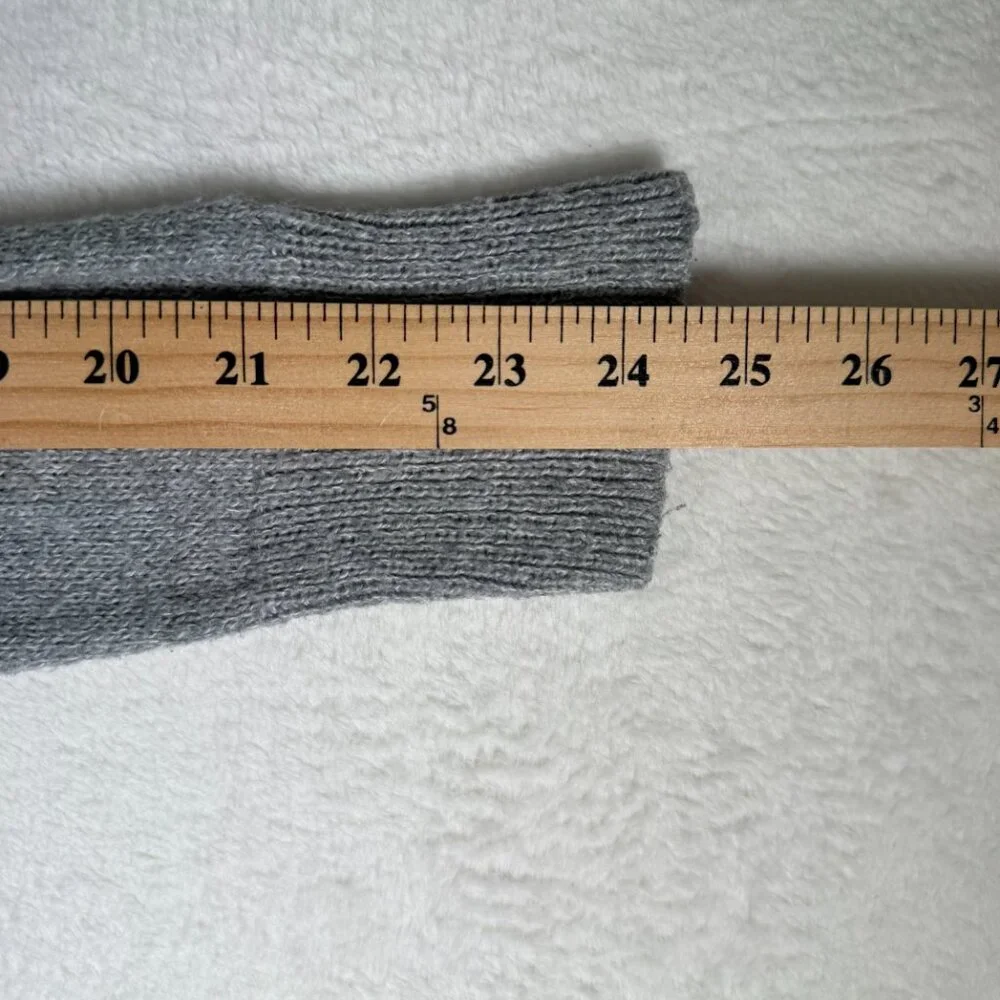 Hollister sweater cardigan