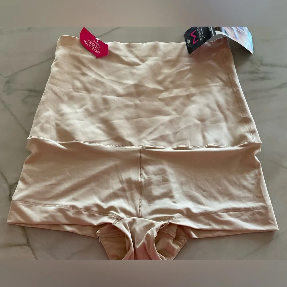 Maidenform smoothtec no