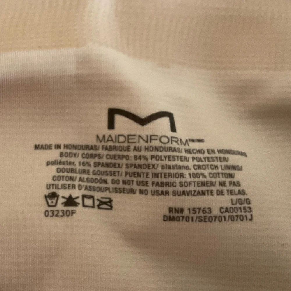 Maidenform smoothtec no
