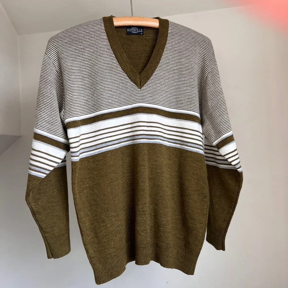 Vintage V-Neck Sweater Size M Green‎ Striped Grandpacore Academia Retro