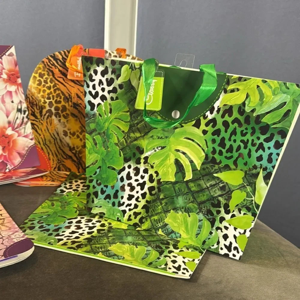 N/A jungle themed