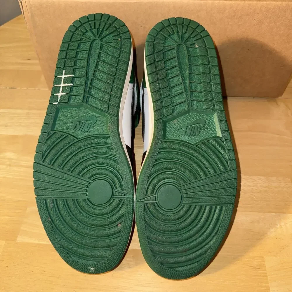 Nike Air Jordan 1 Retro High OG DMP Celtics 2009 332550-101, Size US 10 No Box