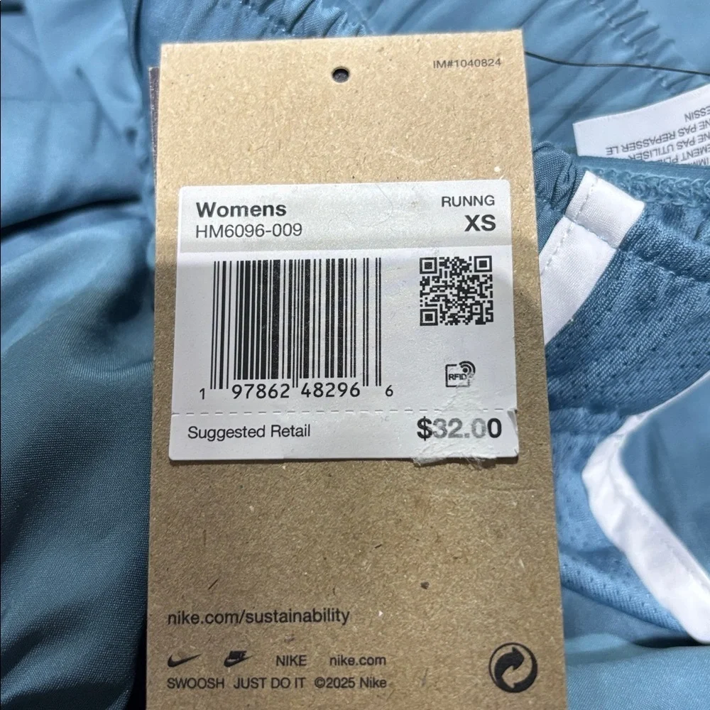 Nike new tags