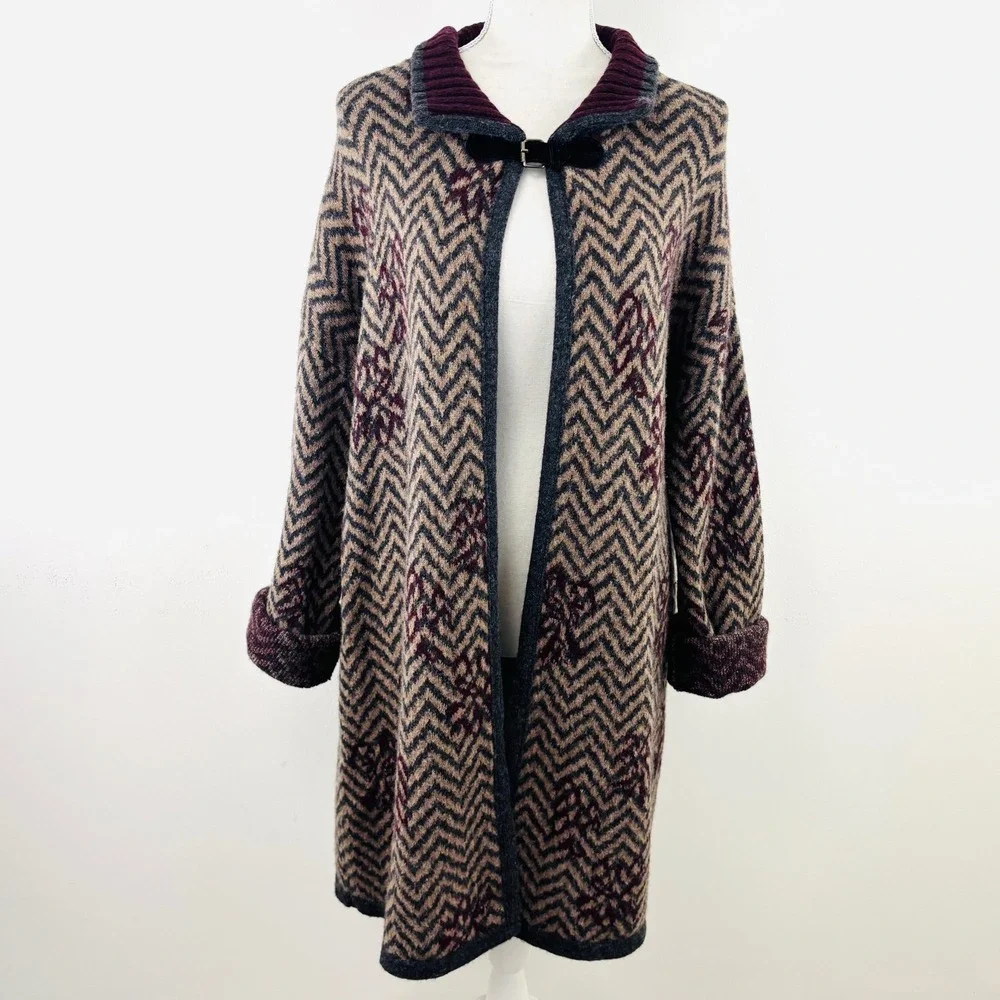 A Ida Italy Made Floral Wool Luxury Long Chevron Cardigan Burgundy Buckle Neck