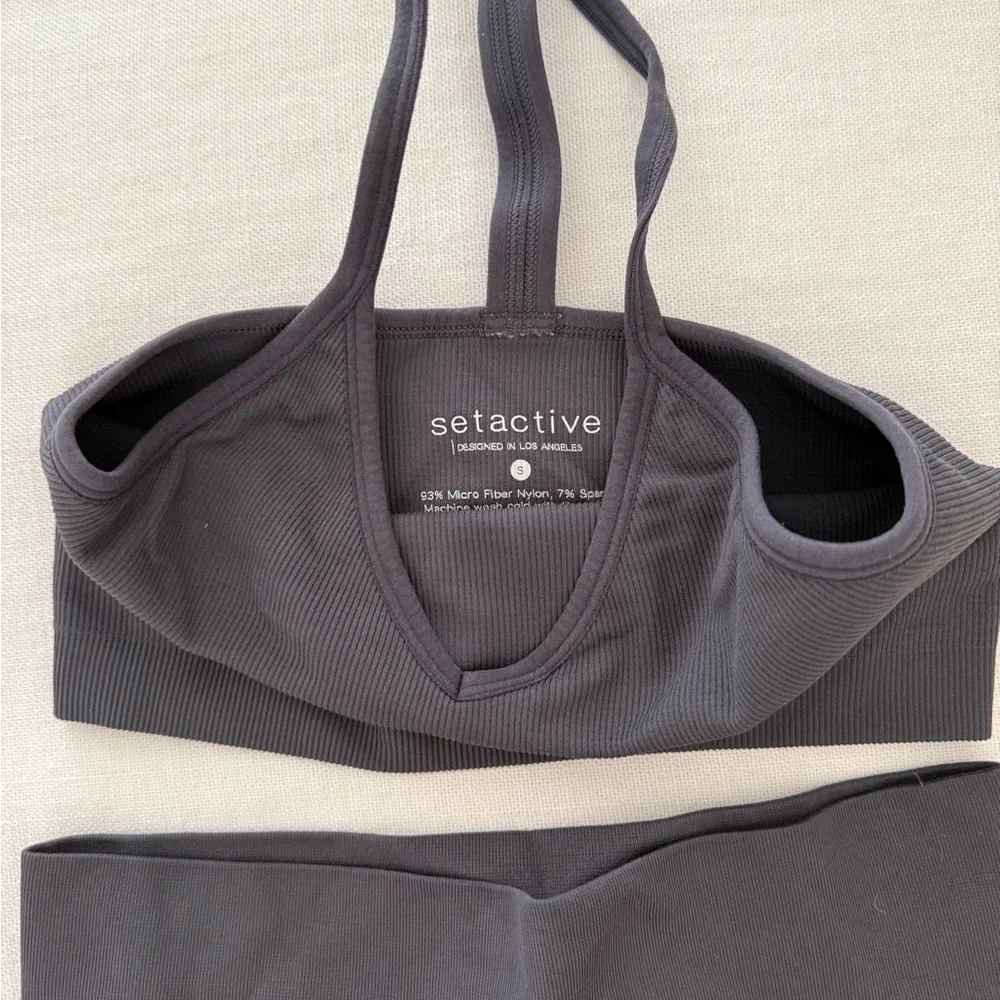 SET Active Gray High-Waist Leggings & Sports Bra Set