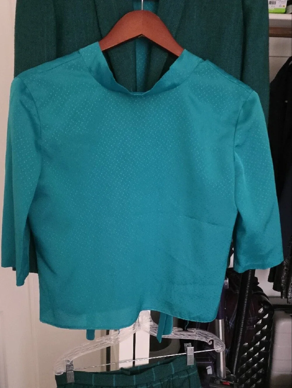vintage wool stylish women