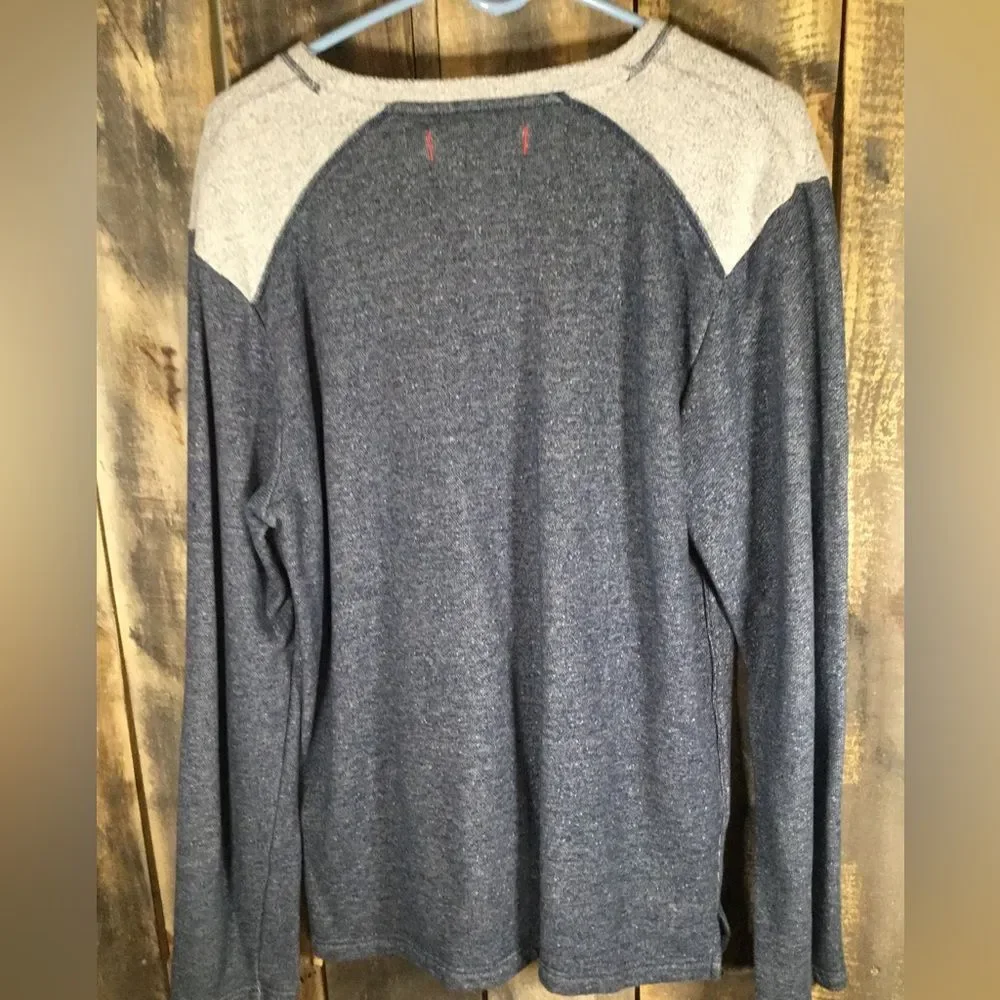 Tommy Bahama pullover sweater/sweatshirt Men’s large