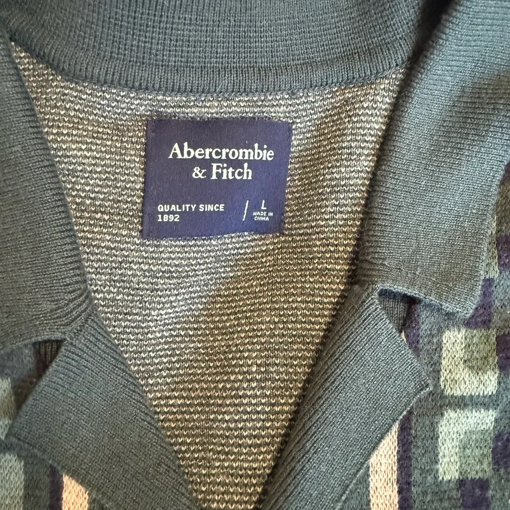 Abercrombie & Fitch lightweight knit