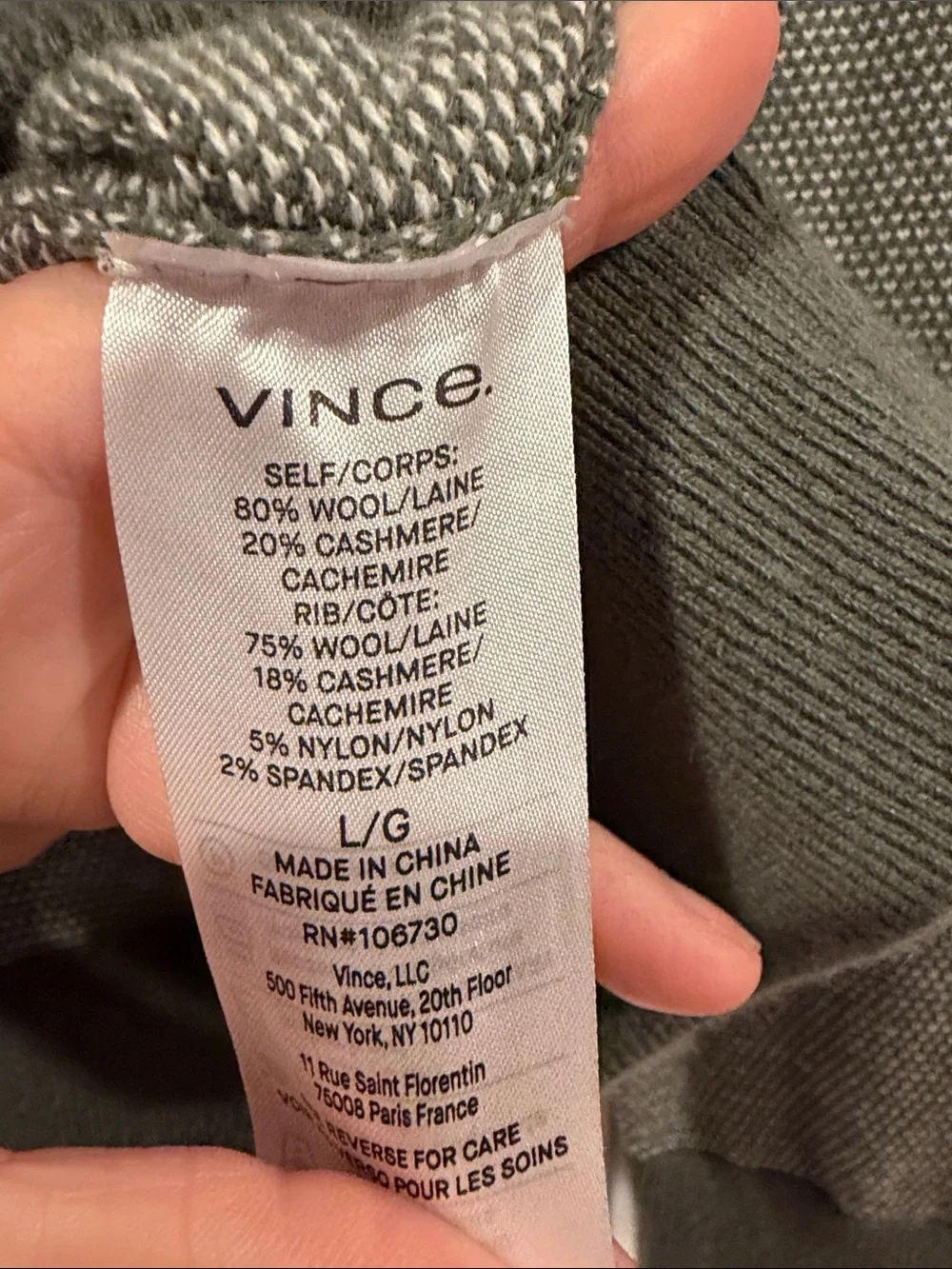 Vince cashmere wool blend Crewneck Sweater in‎ Olive with Dark Trim large