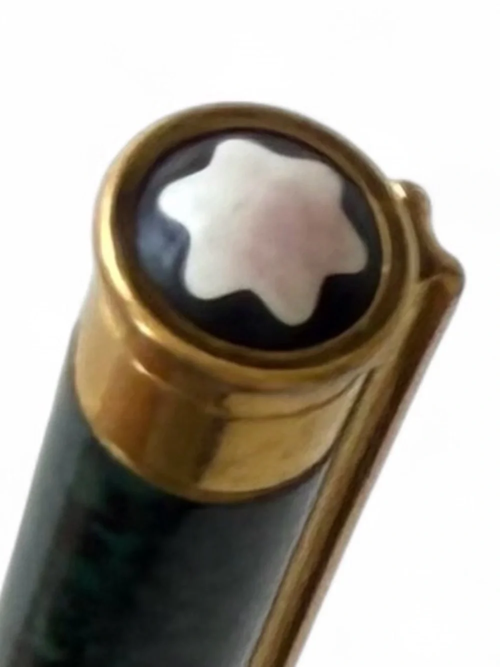 Montblanc accessory elegant insignia