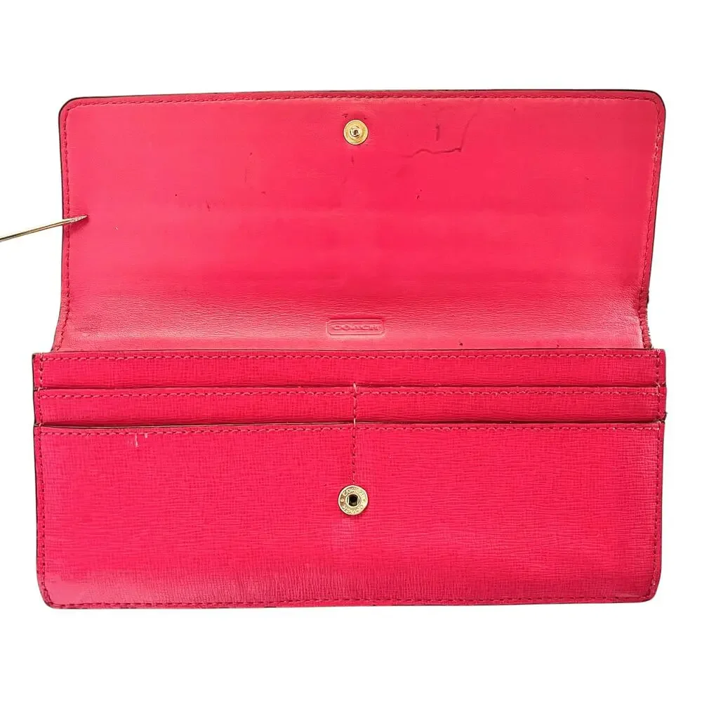 Coach elegant its