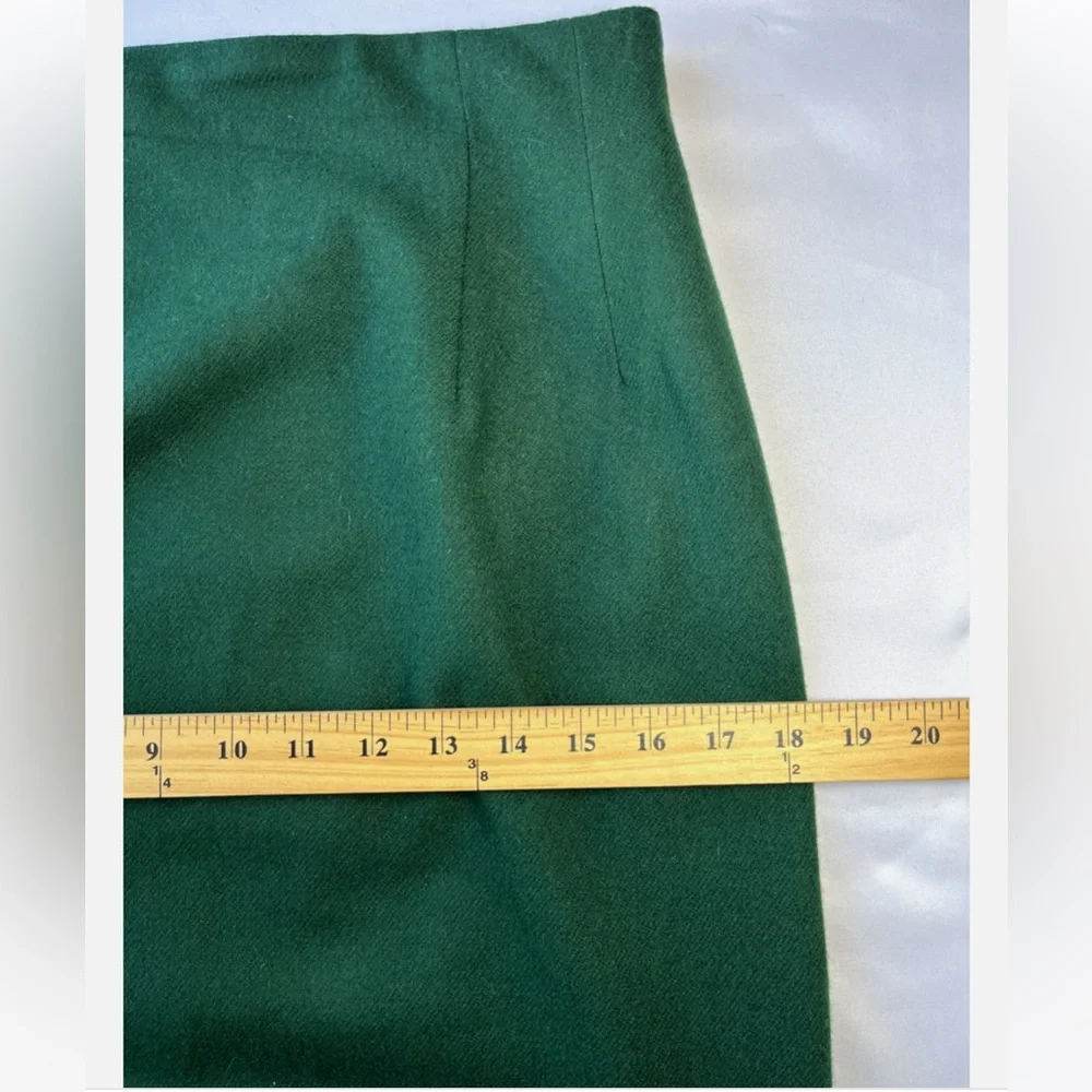 Vintage chic pencil