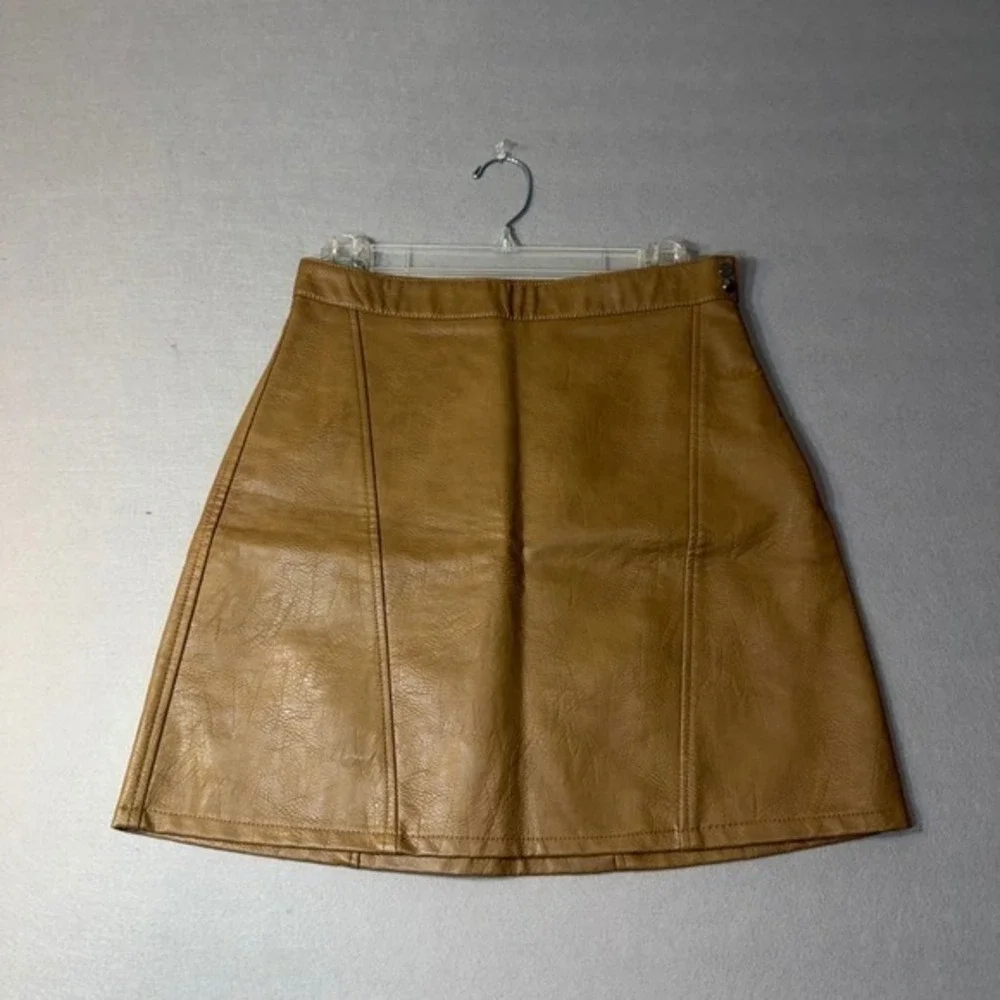 Zara Basic Faux‎ Leather Mini Skirt Camel Brown A-Line Side Zip Womens Size S