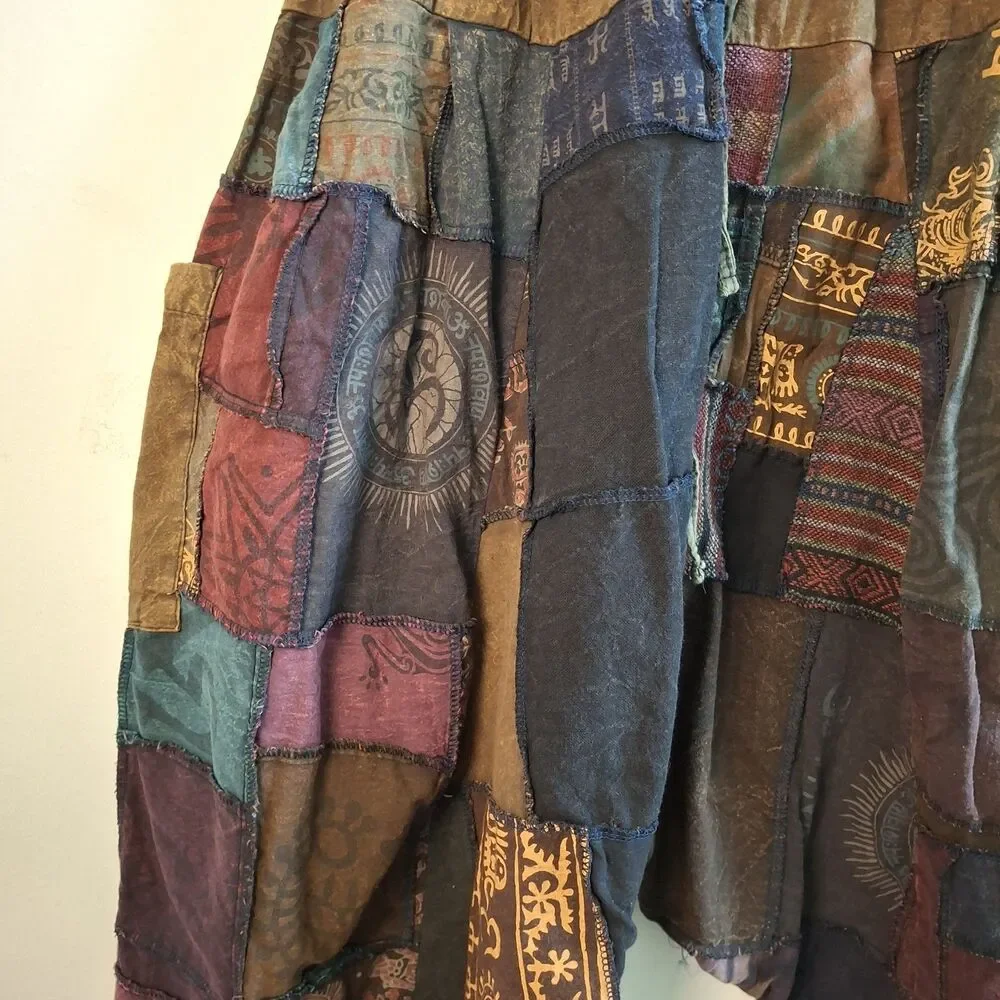 Kathmandu leg relaxed features