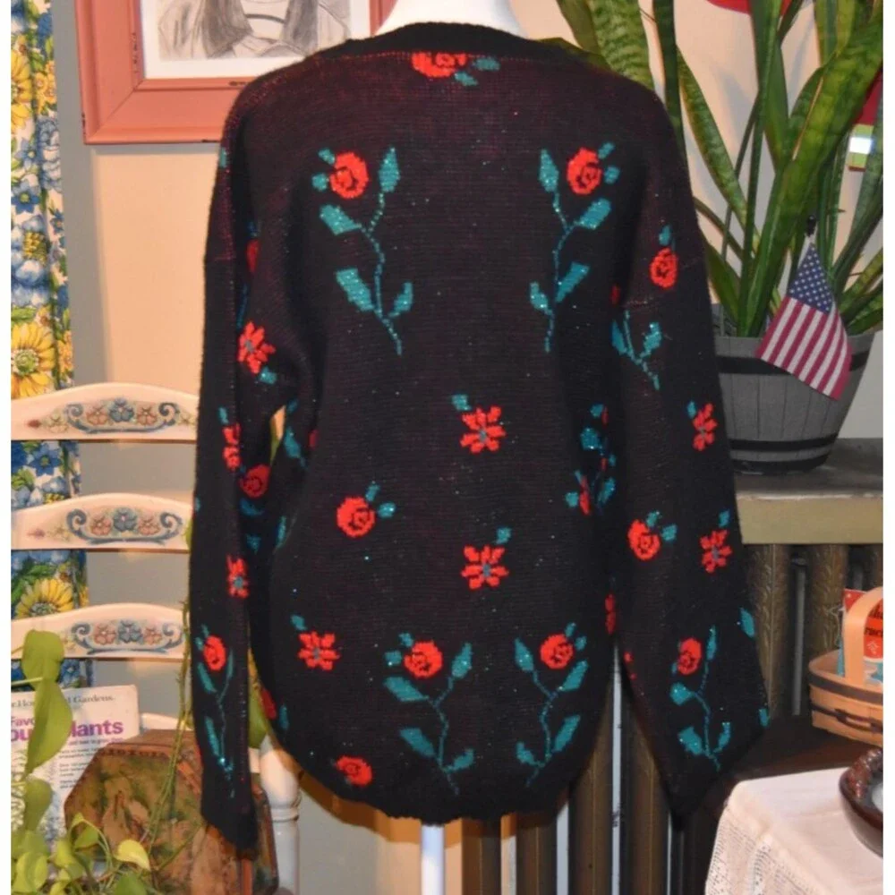 Vintage 80s Village Fair Rose/Floral Sweater Metallic Womens Retro Black USA M
