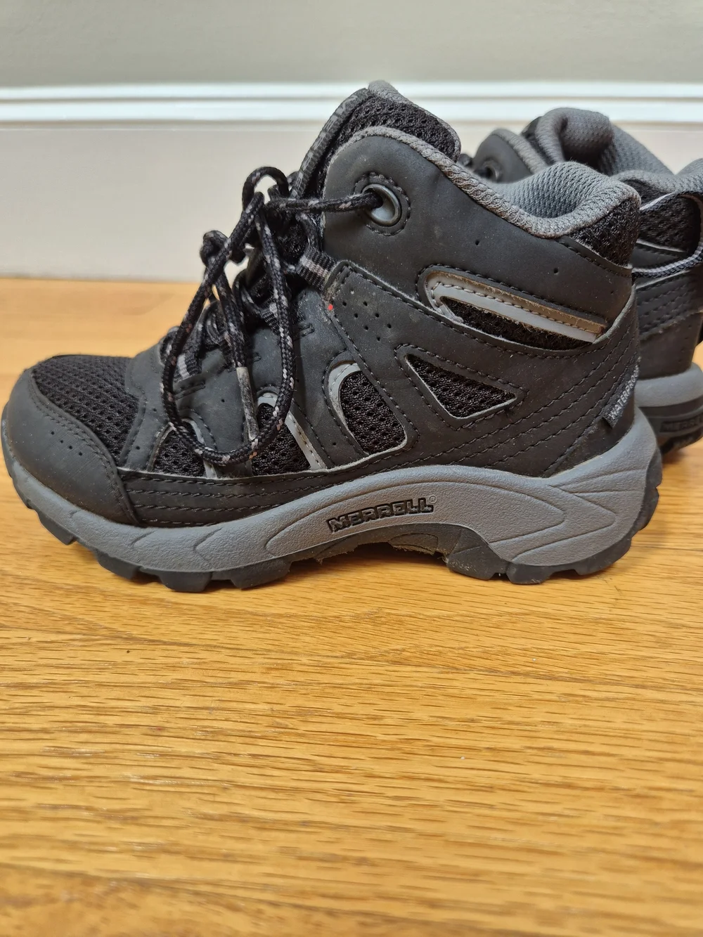 Merrell fast come