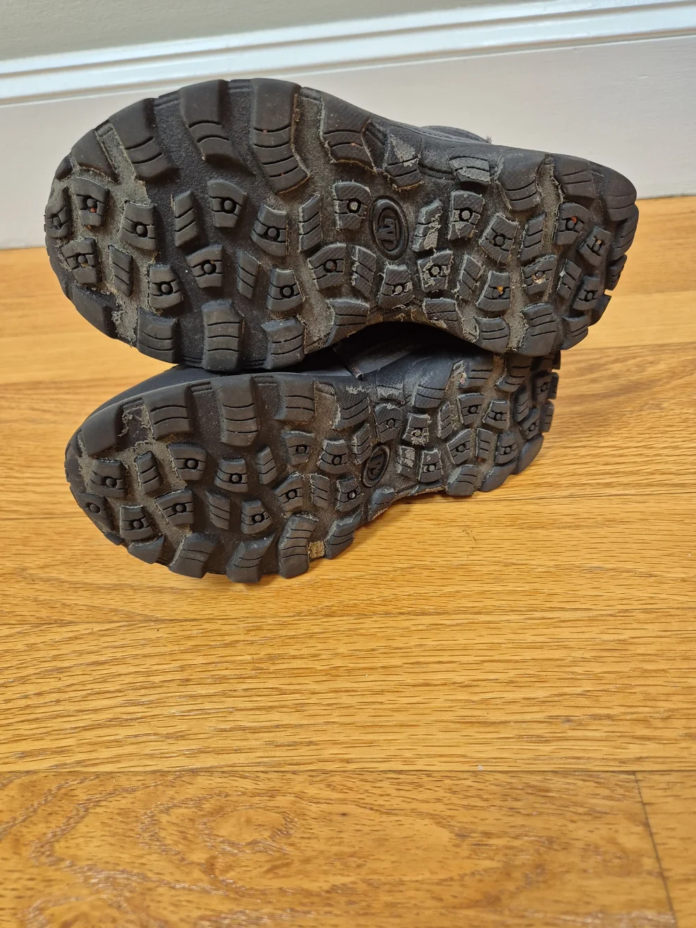 Merrell shipping smoke these