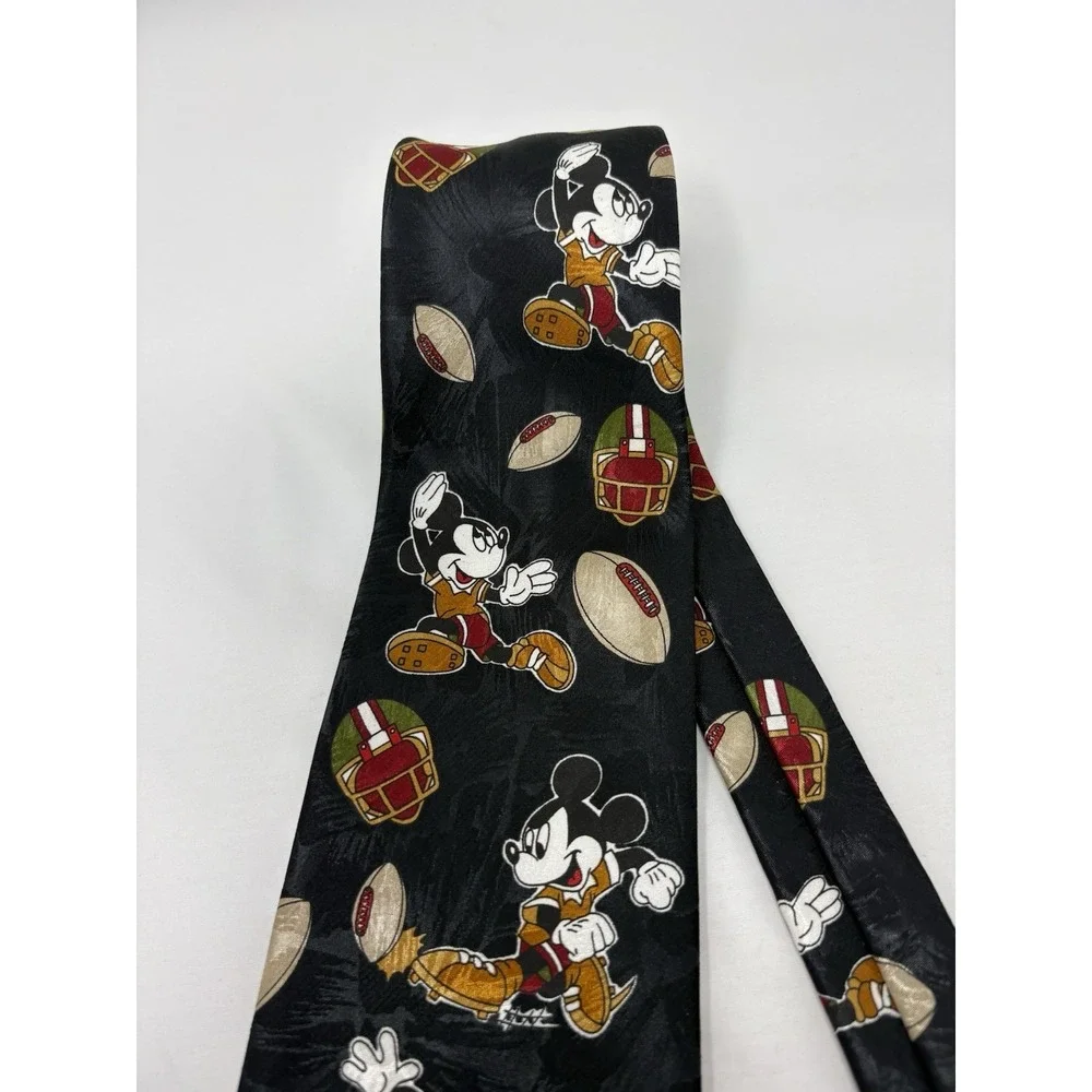 Disney tie mickey