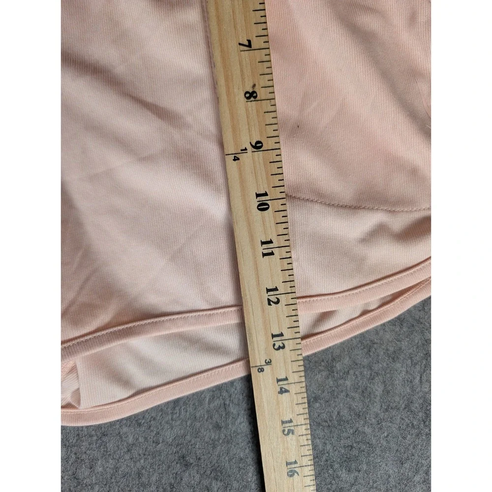 Nike pockets solid soft